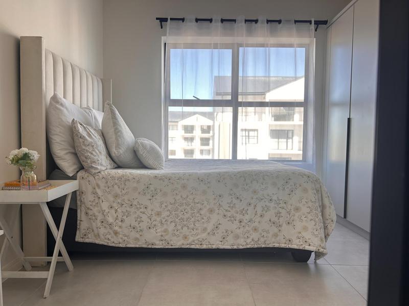To Let 1 Bedroom Property for Rent in Sandown Western Cape